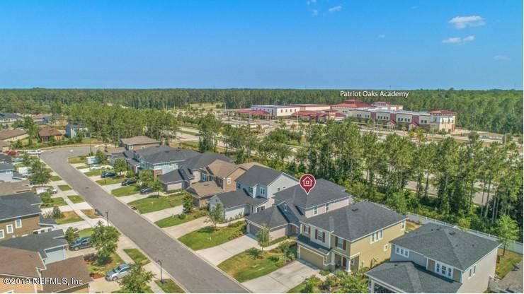 78 Forest Edge Dr, St Johns, FL 32259