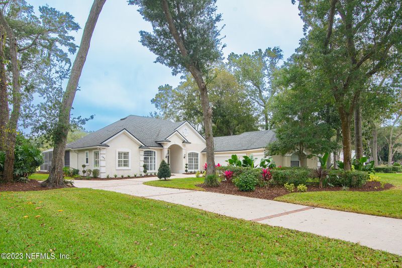 780 Queens Harbor Blvd, Jacksonville, FL 32225