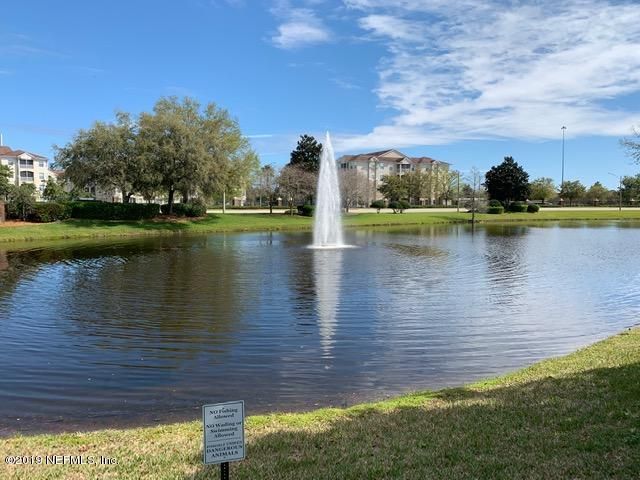 7800 Point Meadows Dr #1221, Jacksonville, FL 32256