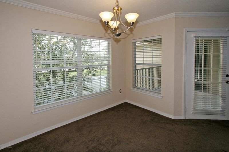 7800 Point Meadows Dr #1236, Jacksonville, FL 32256