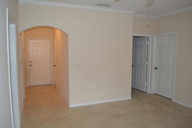 7800 Point Meadows Dr #217, Jacksonville, FL 32256