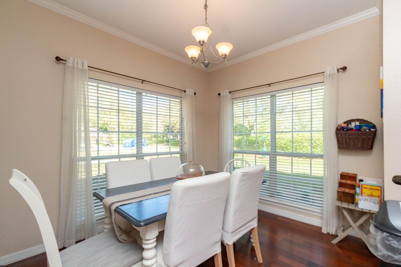 7800 Point Meadows Dr #218, Jacksonville, FL 32256
