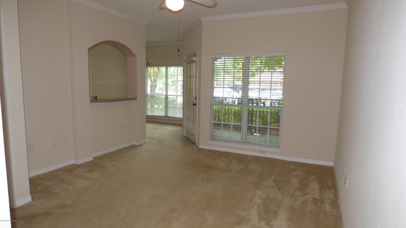 7800 Point Meadows Dr #314, Jacksonville, FL 32256
