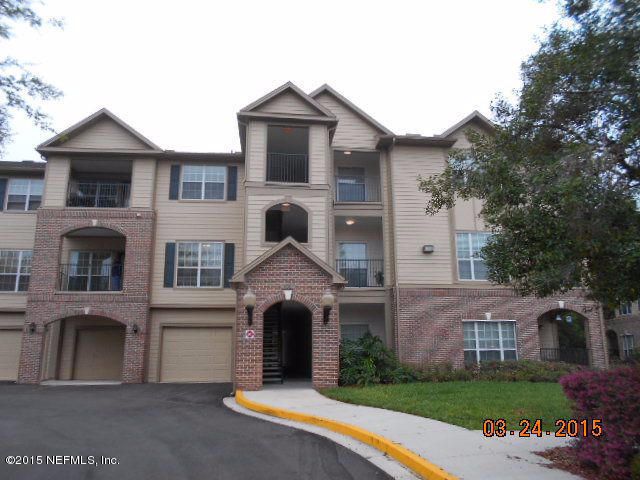 7800 Point Meadows Dr #425, Jacksonville, FL 32256