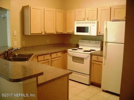 7800 Point Meadows Dr #723, Jacksonville, FL 32256