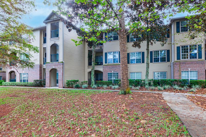 7800 Point Meadows Dr #832, Jacksonville, FL 32256