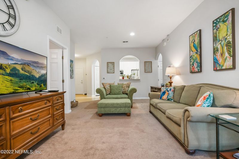 7801 Point Meadows Dr #1209, Jacksonville, FL 32256