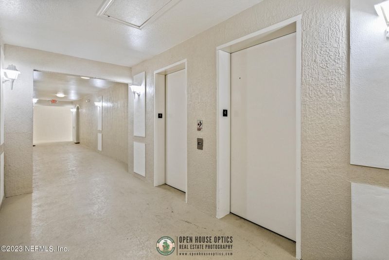 7801 Point Meadows Dr #2305, Jacksonville, FL 32256