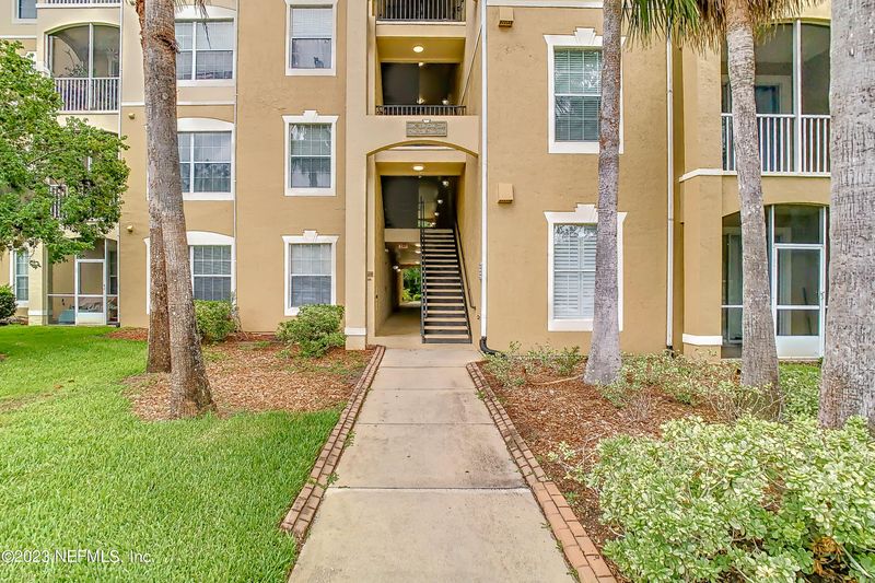 7801 Point Meadows Dr #3107, Jacksonville, FL 32256