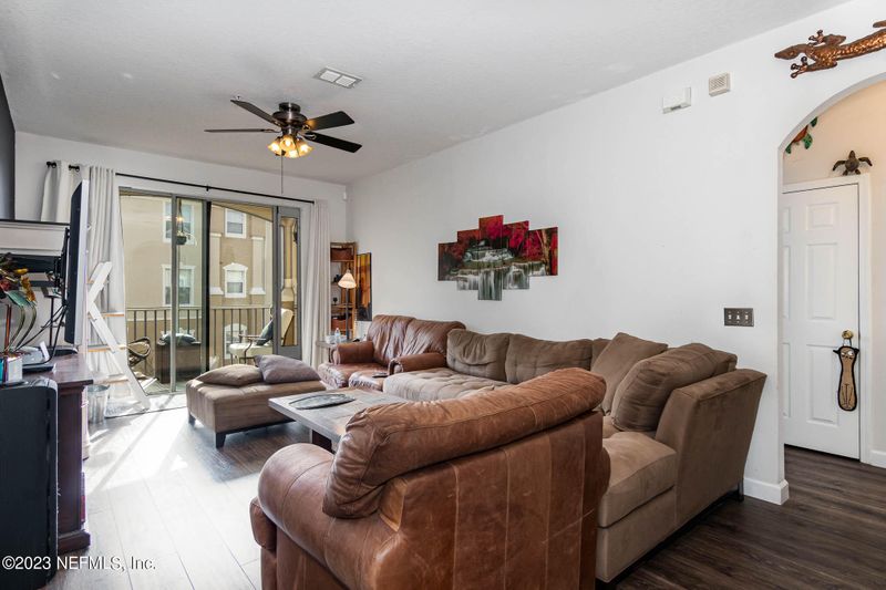 7801 Point Meadows Dr #4302, Jacksonville, FL 32256