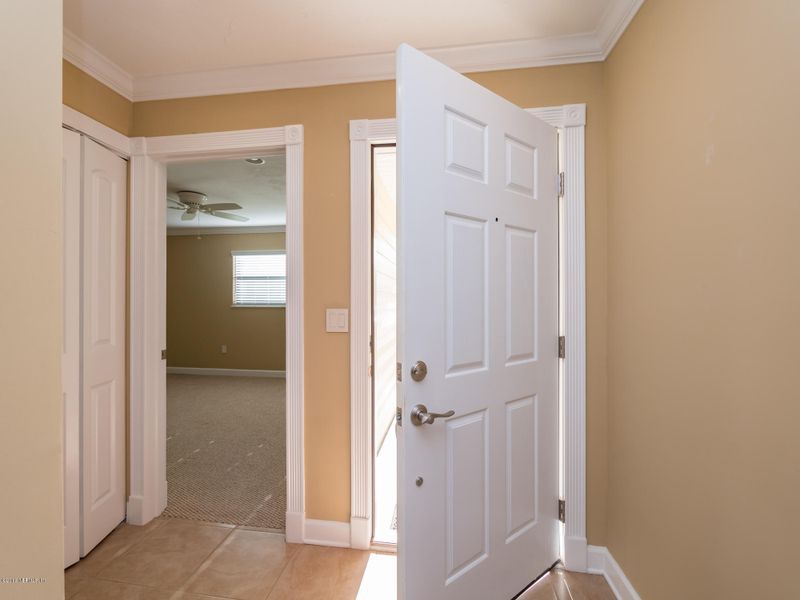 7802 Las Canas Ct #7802, Jacksonville, FL 32256