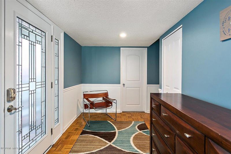 7815 Cypress Point Ct, Jacksonville, FL 32256
