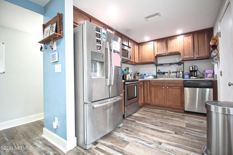 7825 Eaton Ave, Jacksonville, FL 32211