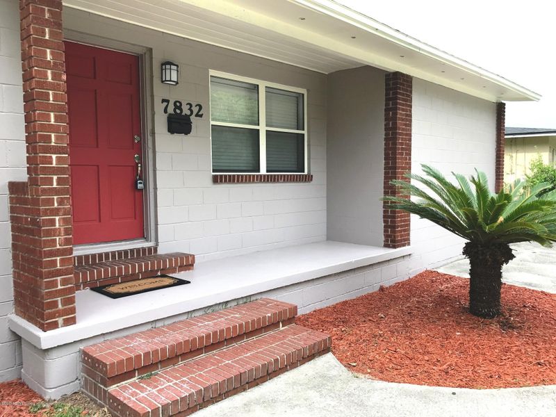 7832 Denham Rd E, Jacksonville, FL 32208
