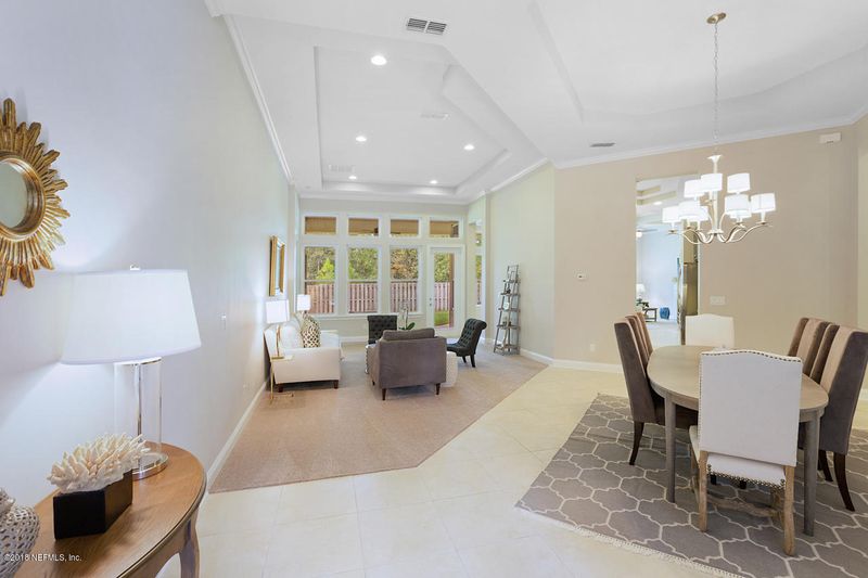 7844 Collins Grove Rd, Jacksonville, FL 32256
