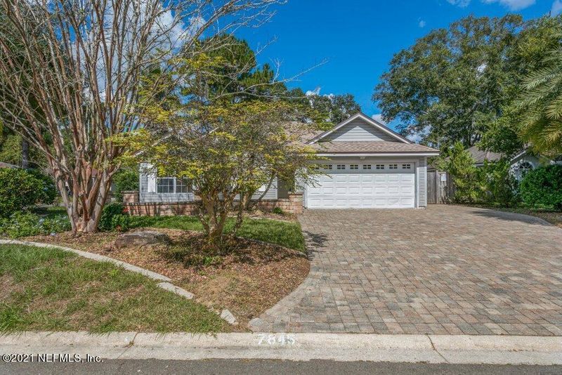 7845 Lady Smith Ln, Jacksonville, FL 32244
