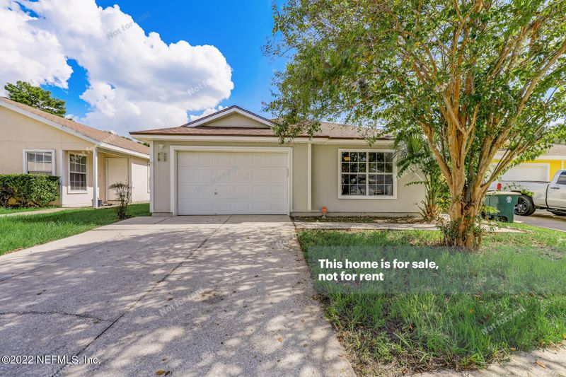 7852 Cherry Field Dr, Jacksonville, FL 32216