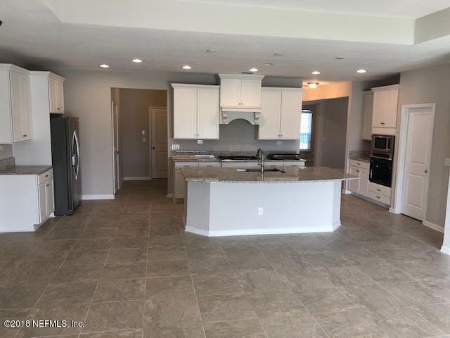 786 Bent Creek Dr, St Johns, FL 32259