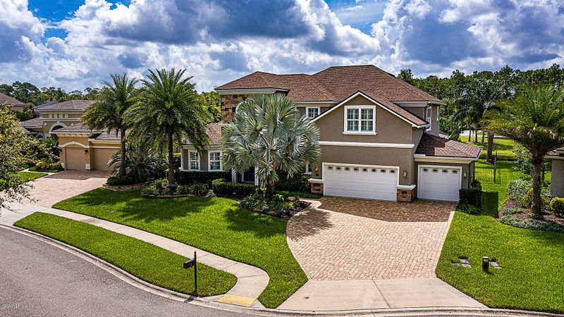 789 Port Charlotte Dr, Ponte Vedra, FL 32081