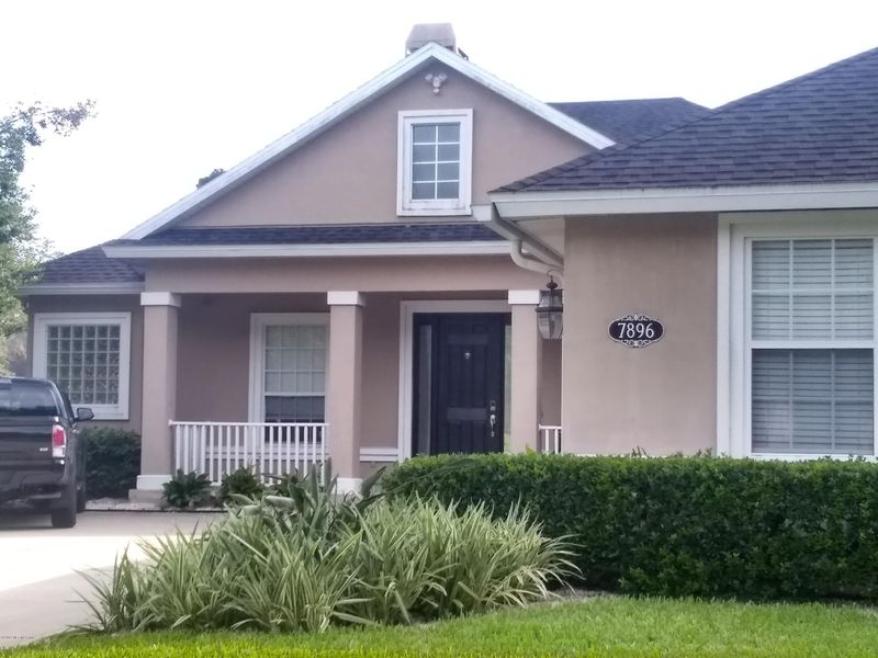 7896 Mt Ranier Dr, Jacksonville, FL 32256