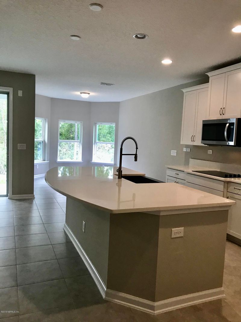79081 Plummers Creek Dr, Yulee, FL 32097