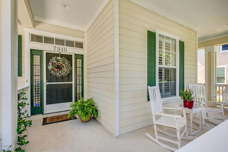 7910 Joshua Tree Ln, Jacksonville, FL 32256