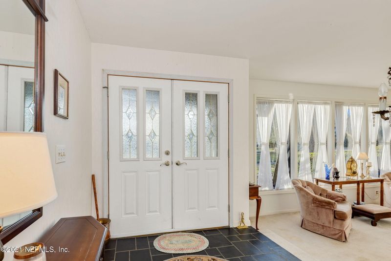 7919 Pine Lake Rd, Jacksonville, FL 32256