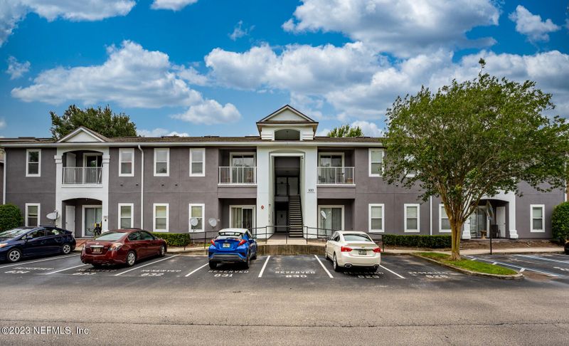 7920 Merrill Rd #513, Jacksonville, FL 32277