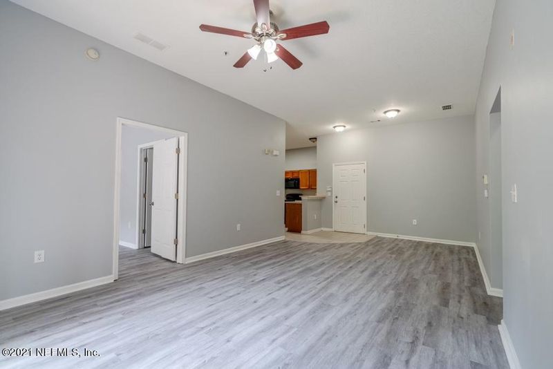 7920 Merrill Rd #608, Jacksonville, FL 32277