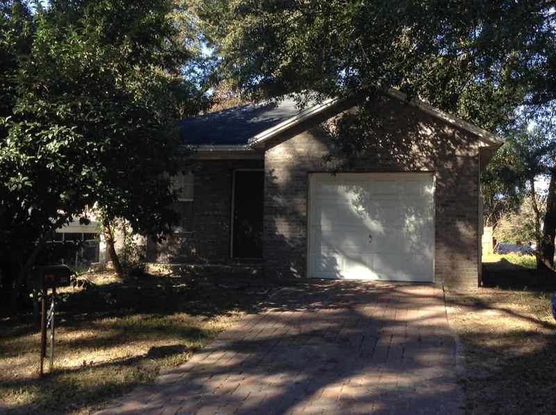 7923 Free Ave, Jacksonville, FL 32211