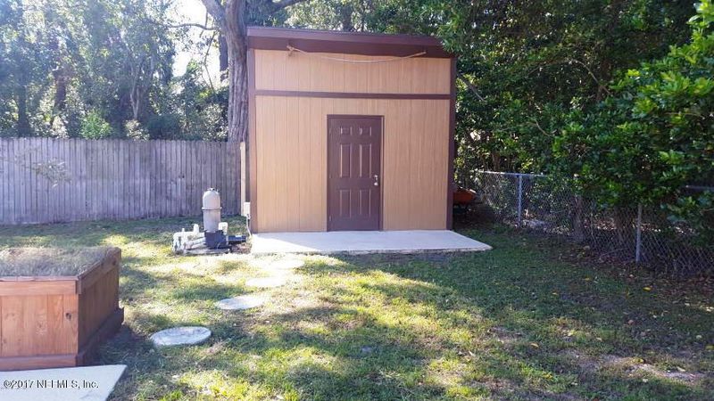 7926 Mendoza Dr, Jacksonville, FL 32217