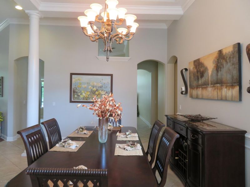 793 Peppervine Ave, St Johns, FL 32259