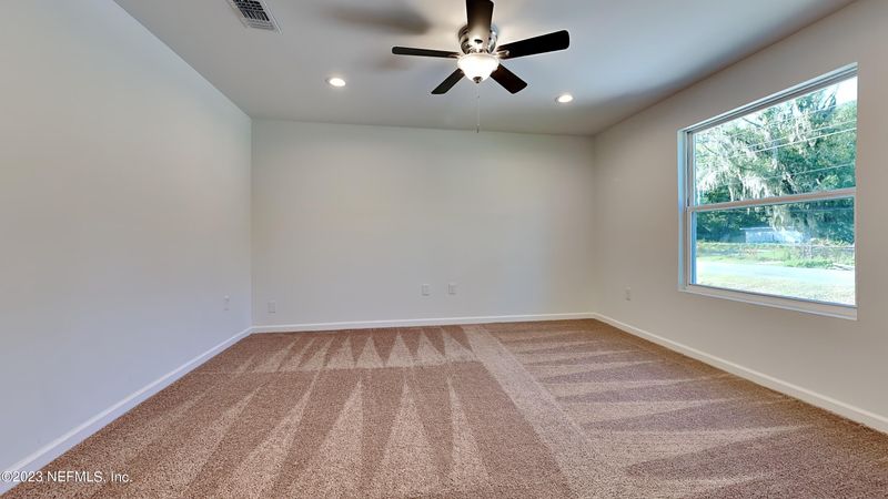 7933 Longspur Ave, Jacksonville, FL 32219