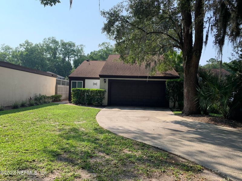 7936 Linkside Dr, Jacksonville, FL 32256