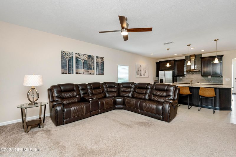 79505 Plummers Creek Dr, Yulee, FL 32097