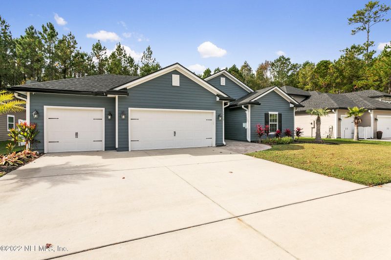 79559 Plummers Creek Dr, Yulee, FL 32097