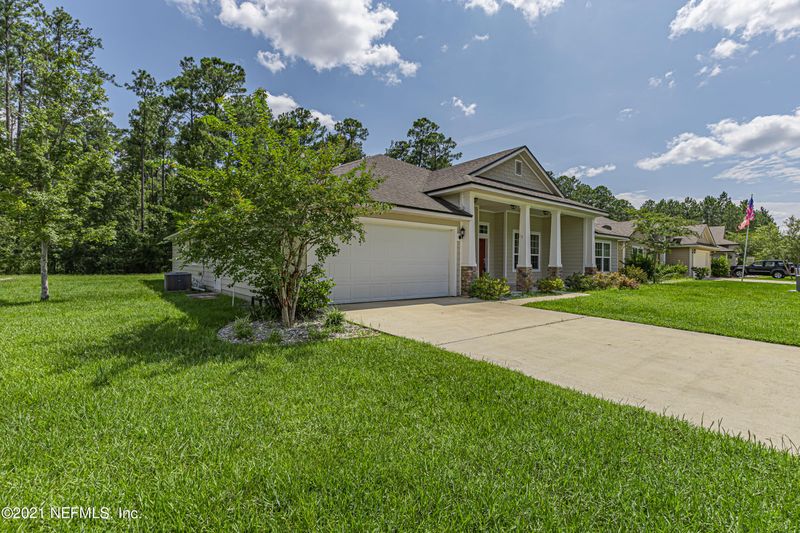 79717 Plummers Creek Dr, Yulee, FL 32097