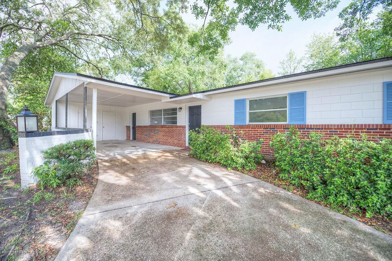 7979 Volvo St, Jacksonville, FL 32244
