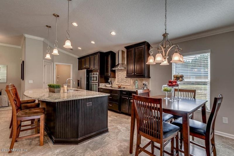798 Sycamore Way, Orange Park, FL 32065