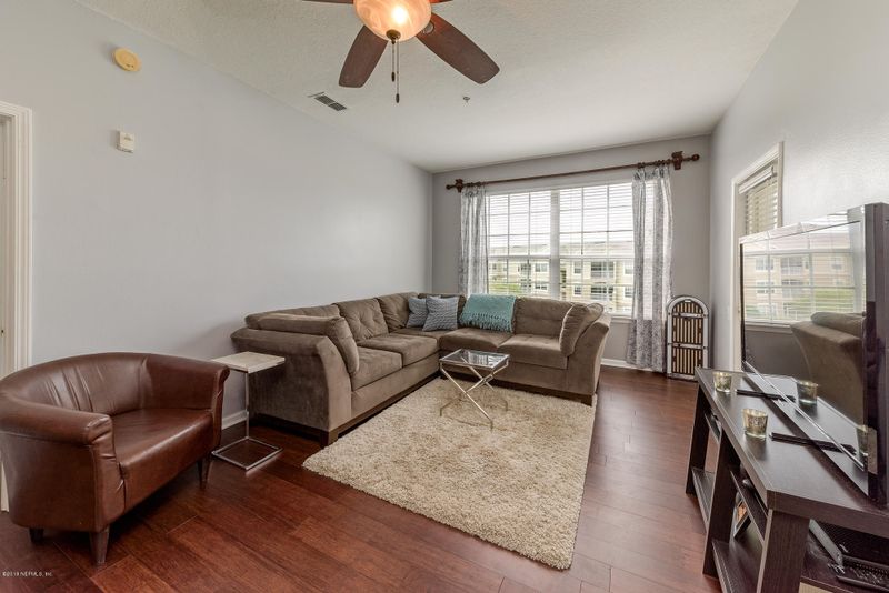 7990 Baymeadows Rd E #329, Jacksonville, FL 32256