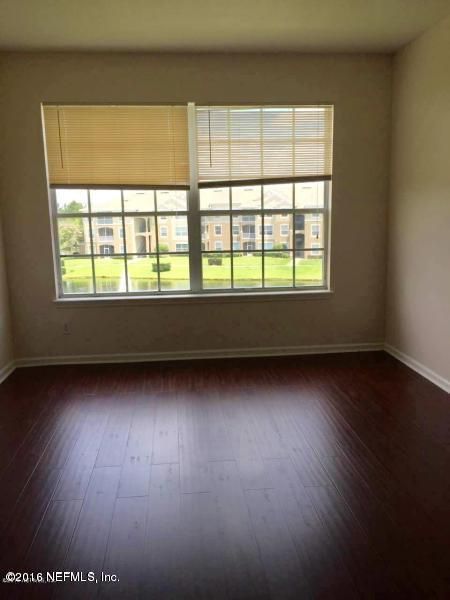 7990 Baymeadows Rd E, Jacksonville, FL 32256