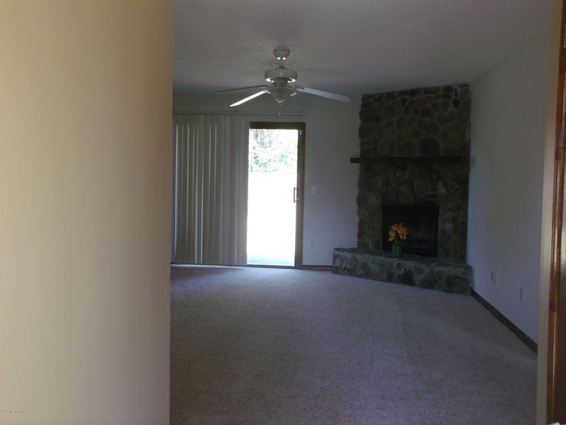 800 Elmwood St, Orange Park, FL 32065