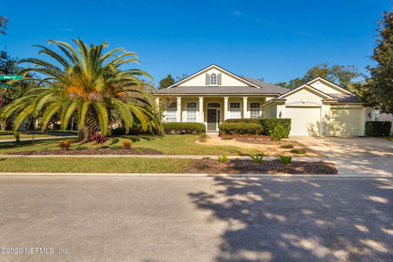 800 Riley Ln, St Augustine, FL 32095