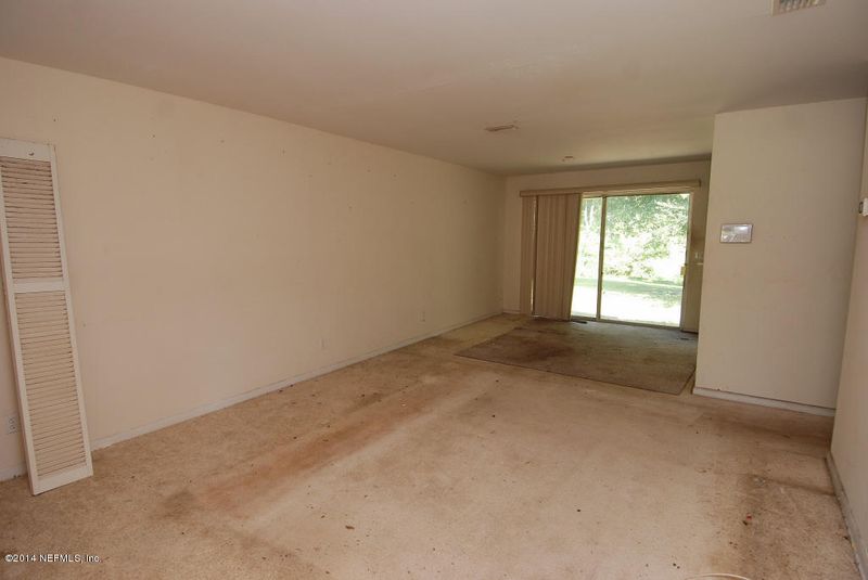 8011 Joffre Dr, Jacksonville, FL 32210