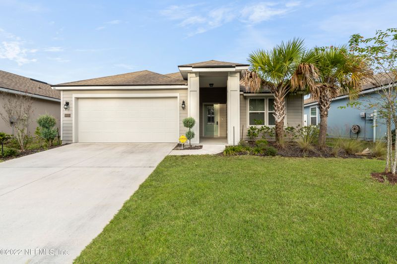8015 Island Fox Rd, Jacksonville, FL 32222