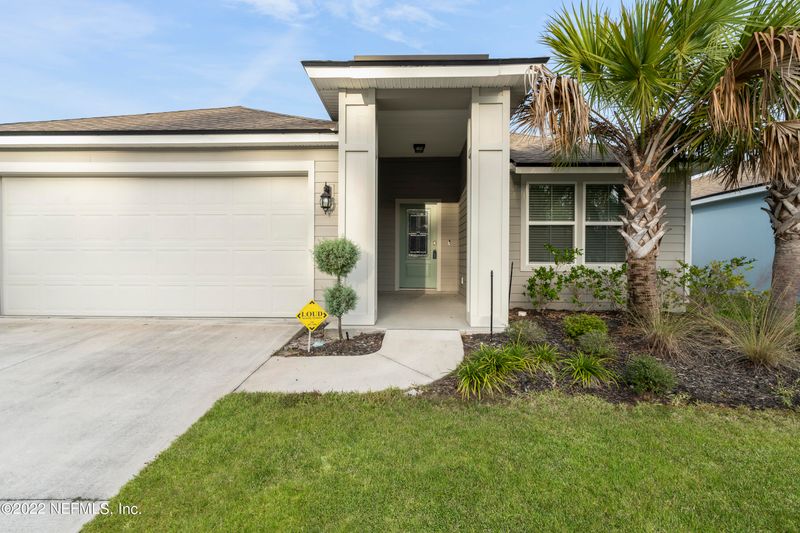 8015 Island Fox Rd, Jacksonville, FL 32222