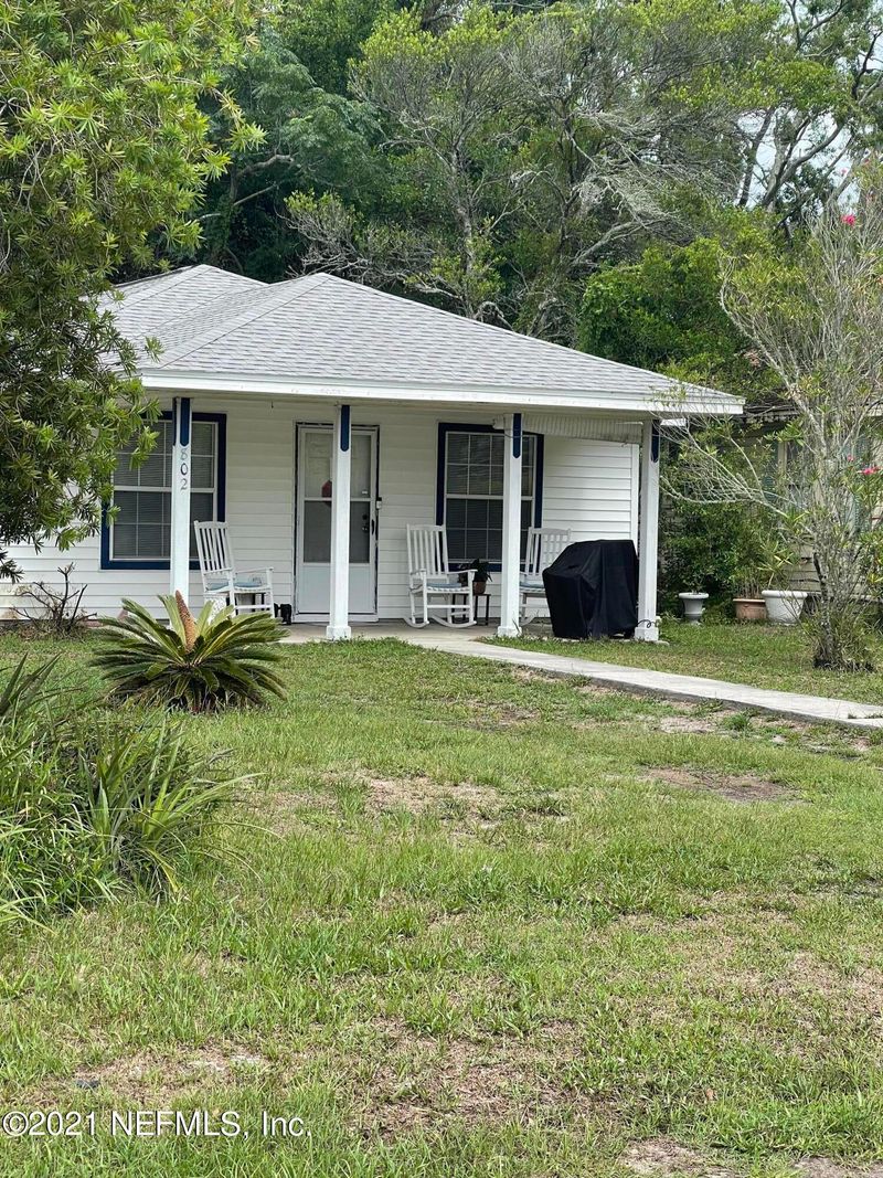 802 S 9th St, Fernandina Beach, FL 32034