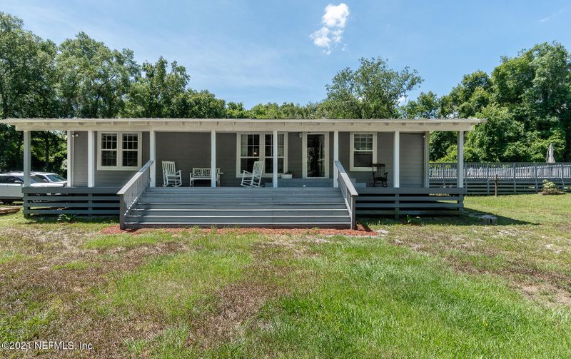 8020 Breezy Point Rd, Melrose, FL 32666