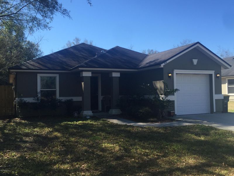 8020 Cecil St, Jacksonville, FL 32221