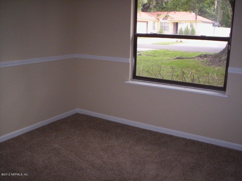 8020 Ebersol Rd, Jacksonville, FL 32216